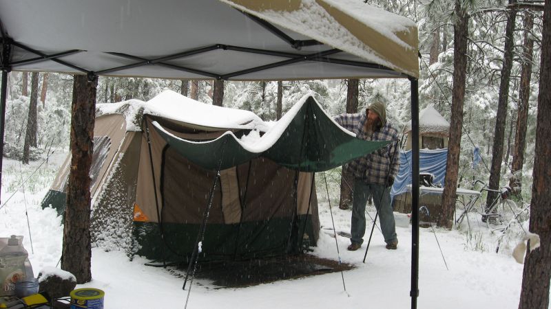 File:Camping-winter-newmexico.jpg