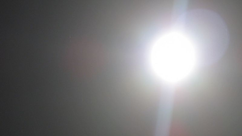 File:Light-overexposed.jpg