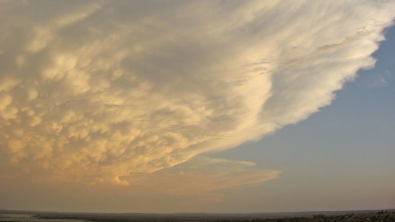 File:Clouds-storm-newmexico.jpg