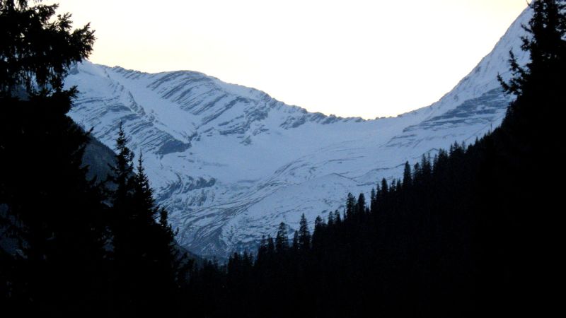 File:Land-mountain-glacier.jpg